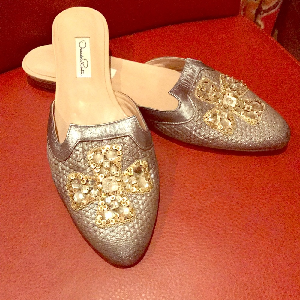 Women’s shoes